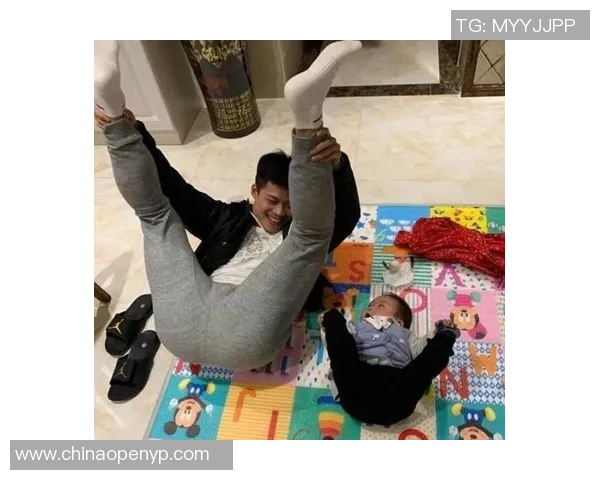 当红足球球星化身居家好男人认真做家务展现生活另一面 当红足球球星化身居家好男人认真做家务展现生活另一面